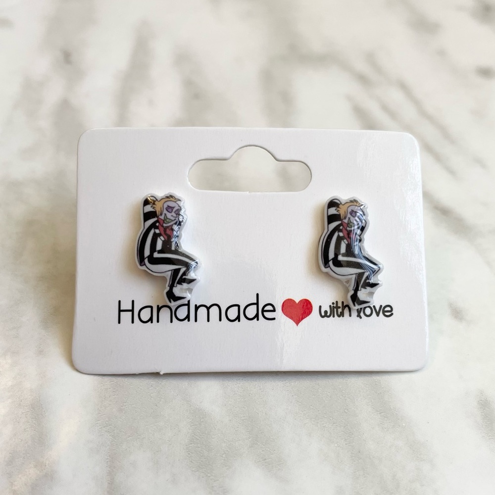 🎉 New Handmade Beetlejuice Stud Earrings